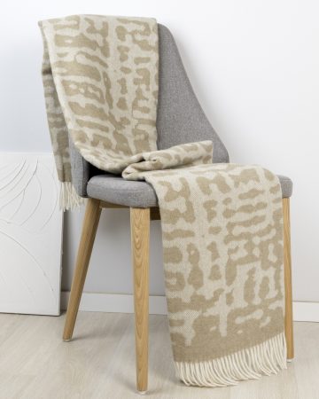 Ullpläd LABYRINT, mellanmörk beige - Bild 2